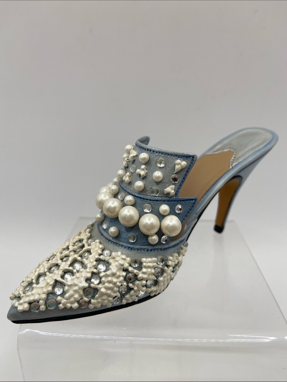Just The Right Shoe by Raine Frosted Fantasy Miniature Shoe Figurine Collectible